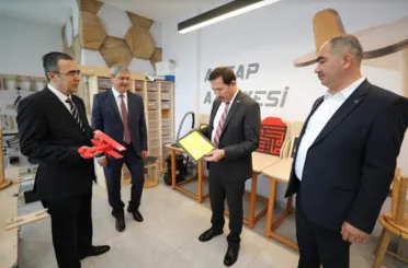 Karatay Kültür Ve Sanat Akademisi Genç Yetenekler İle Buluşmak için gün sayıyor