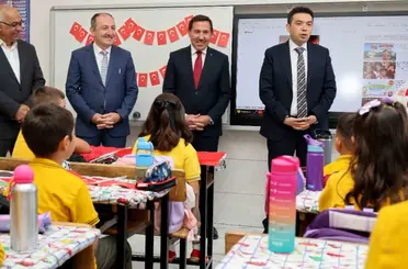 Karatay’da Yeni Eğitim Yılı Heyecanı: Başkan Kılca Öğrencilerle Buluştu