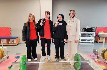 Karataylı Haltercilerden Büyük Başarı!