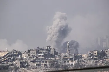 Katil İsrail 2 günde 3 kez mülteci kampını vurdu: Çok sayıda ölü ve yaralı var