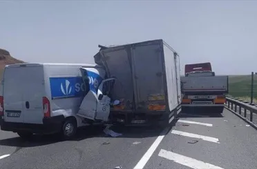 Konya-Ankara yolunu kapatan kaza