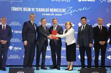 Konya Bilim Merkezi’ne TÜBİTEM 2026 Zirvesi’nde Dijital Bilim İletişimi Ödülü