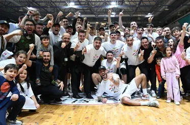 Konya Büyükşehir Belediyespor Türkiye Basketbol Ligi’ne Yükseldi