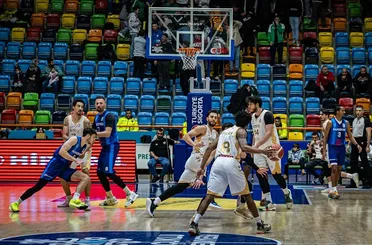 Konya Büyükşehir galibiyetlerine bir yenisini daha ekledi!