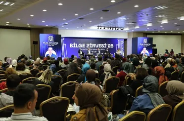Konya Büyükşehir “Uluslararası BİLİMUM Geleceğin Eğitimi Zirvesi”ne Ev Sahipliği Yaptı