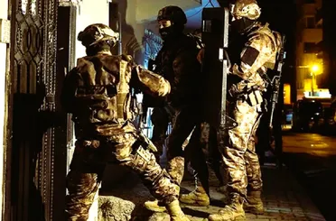 Konya Merkezli 7 ilde FETÖ’ye mahrem operasyonu! 6 gözaltı!