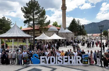Konya’da 10 Bin Emekli Kültür Turlarında Buluştu: Tarihi ve Doğal Güzellikleri Keşfettiler