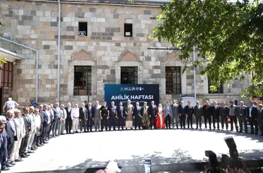 Konya’da Ahilik Haftası Coşkusu: Yılın Ahileri Ödüllerini Aldı