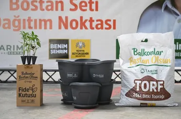 Konya’da Balkonlar Minik Bahçelere Dönüşüyor