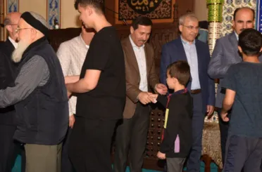 Konya'da camiler bayram namazına gelen müminlerle doldu