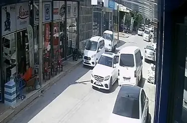 Konya'da Gündüz Vakti Maskeli Soygun:1 Milyon Liralık Altın ve Para Çalındı!