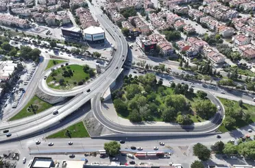 Konya’da İki Üst Geçidin Asfaltı Yenilendi: Ulaşım Güvenliği Artırıldı