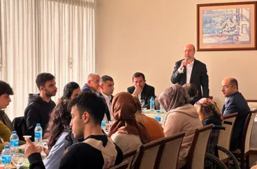 Konya’da Meram,Karatay ve Selçuklu belediye başkanları depremzedelerle buluştu