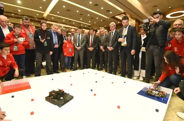 Konya’da Robotların Yarışması Başladı