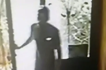 Konya'da tesisatçı gibi davranıp hırsızlık yapıyordu! Polis kelepçeyi taktı