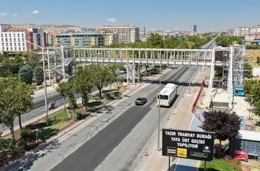 Konya’da Ulaşımı Kolaylaştıracak Projede Sona Gelindi: Yazır’a Modern Yaya Üst Geçidi