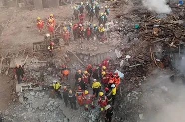 Konya'daki Çöken Binanın Ana Nedeni: Kalitesiz Tuğla Kullanımı!