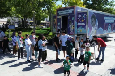 Konyalı Çocuklar İçin Yaz Tatili Bilim Tırı’yla Daha Eğlenceli