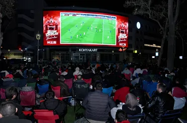 Konyalılar Milli Coşkuyu Dev Ekranda Yaşadı
