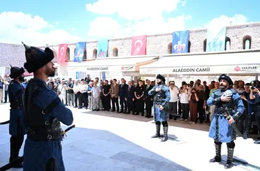 Konya’nın Darülmülk Oluşunun 929. Yılında Selçuklu Sultanları Dualarla Anıldı