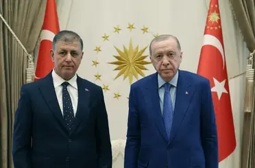 Külliye’de Dikkat Çeken Görüşme! Cumhurbaşkanı Erdoğan, Cemil Tugay’ı Kabul Etti