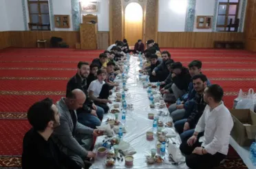 Lise Medeniyet Akademilerinde Ramazan Dolu Dolu Geçiyor