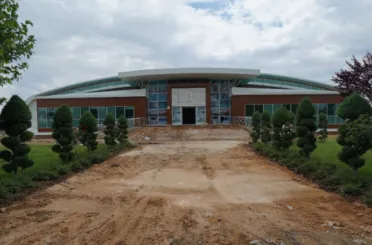 Meram Belediyesi, Berlika Parkı İçerisindeki Spor Tesisini Baştan Sona Yeniliyor