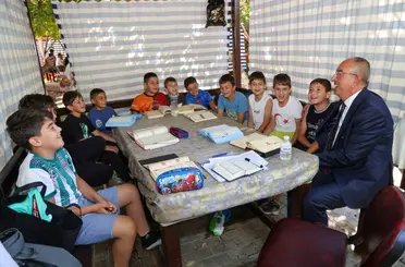 Meram’da 1050 Öğrenci Kur’an Eğitimi Alıyor: Başkan Kavuş’tan Anlamlı Ziyaret!