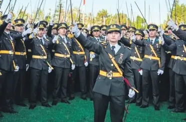 MSB'den “teğmenler” açıklaması: Disiplin dışı eylemlere müsamaha yok!