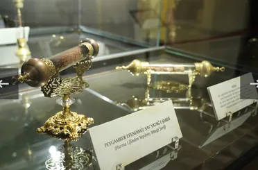 Mukaddes Emanetler Sergisi Konya’da Büyük İlgi Gördü