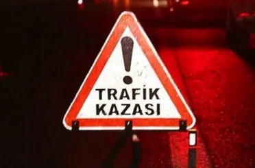 Öğrencileri taşıyan servis kaza yaptı