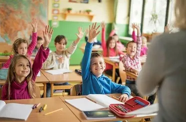 Okul öncesi ve birinci sınıflar için yüz yüze eğitim başladı