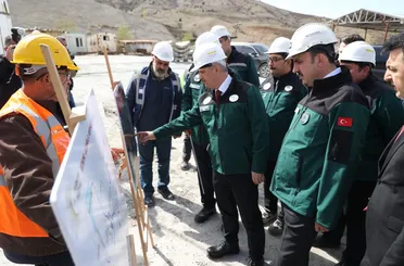 Vali Akın ve Başkan Altay Hadimi Tüneliyle Yerköprü Şelalesini Yerinde İnceledi!