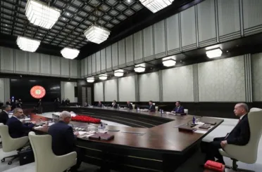 YAŞ toplantısı kararları duyuruldu! Genelkurmay Başkanı Metin Gürak oldu