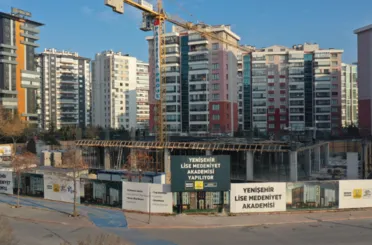 Yenişehir Sosyal Tesisi ve Lise Medeniyet Akademisi Hızla Yükseliyor