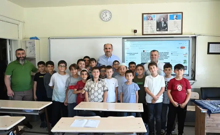 Başkan Altay, Hafız Adayları ve Yaz Kur’an Kursu Öğrencileriyle Buluştu