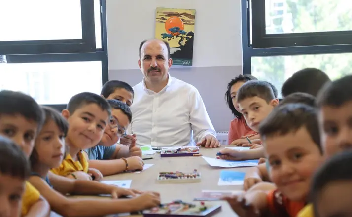 Başkan Altay’dan Öğrencilere Eğitim ve Kur’an Mesajı