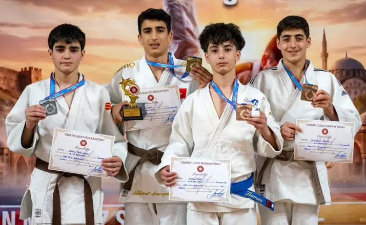 Bisiklet ve Judo Branşlarında Konya Büyükşehir'e Madalya Yağmuru