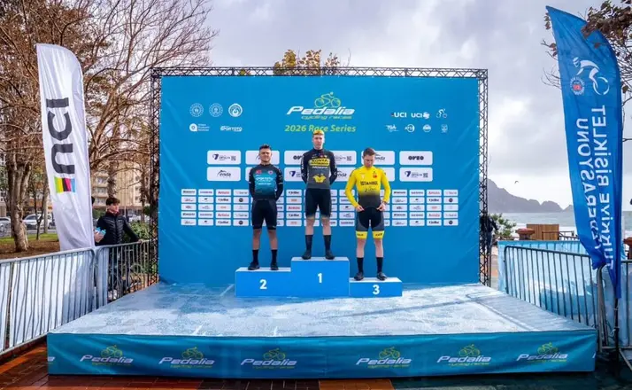 Büyükşehirli Sporculardan Uluslararası Arenada Madalya Yağmuru