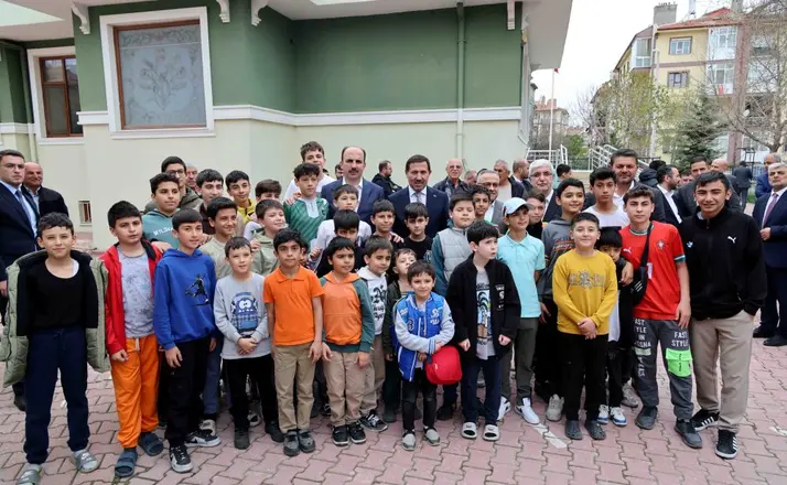 Cuma Buluşmalarında İstiklal Mahallesi’nde Gönül Köprüsü Kuruldu