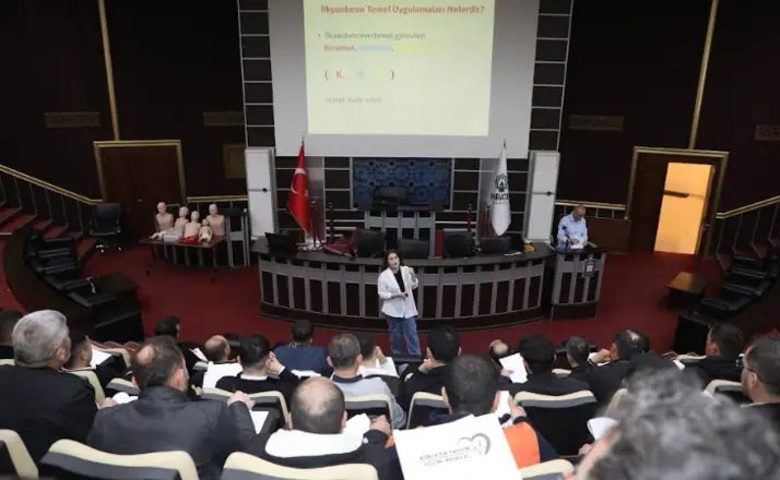 Karatay Belediyesi Personeline İlk Yardım Eğitimi