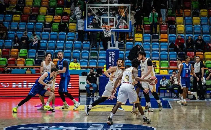 Konya Büyükşehir galibiyetlerine bir yenisini daha ekledi!