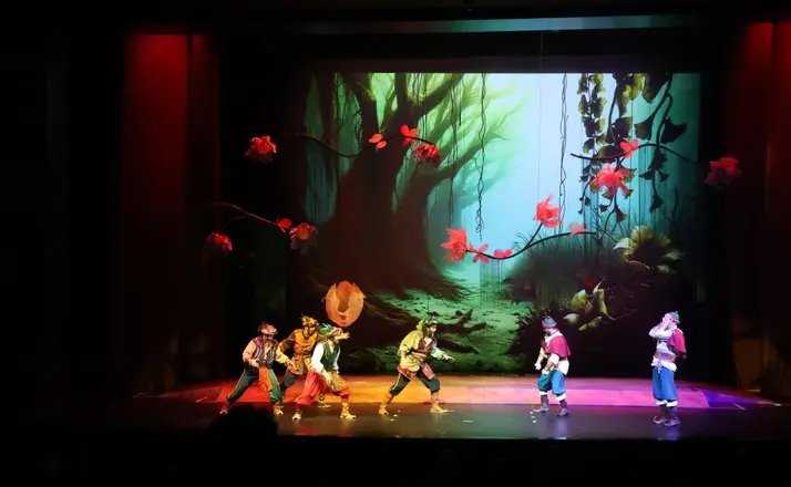 Konya Şehir Tiyatrosu’ndan Minik Seyircilere Keyifli Bir Oyun: "Hiçu’da Yolculuk"