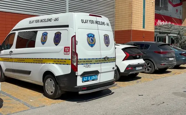 Konya’da AVM’de Cinayet: Yemek Servisi Tartışması Bıçaklı Saldırıyla Sonuçlandı