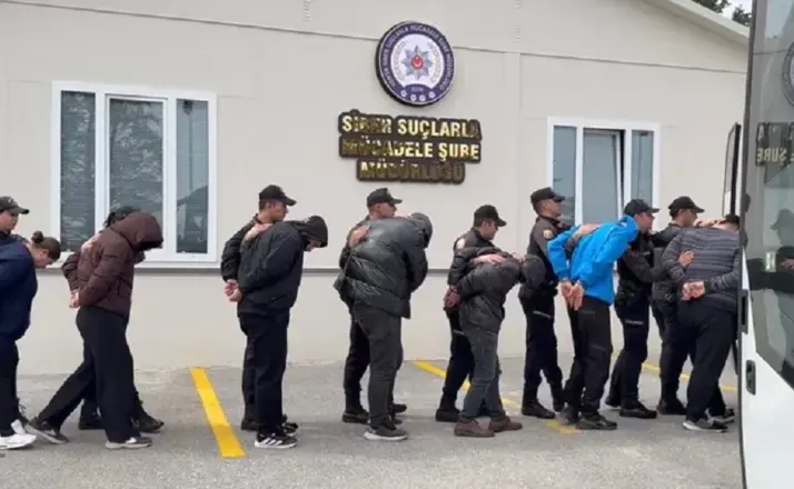 Konya'da Doktoru 11,5 Milyon Lira Dolandıran Şebekeye Büyük Operasyon!