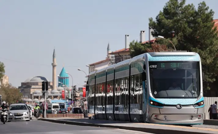 Konya’da Üniversite Öğrencilerine 7 Gün Ücretsiz Ulaşım Fırsatı