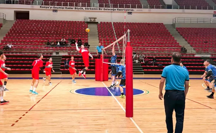 Konya’da Voleybol Heyecanı Zirveye Çıktı