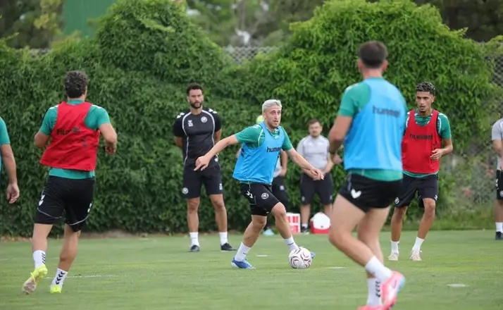 Konyaspor Hazırlıklarını Tek Antrenmanla Sürdürdü