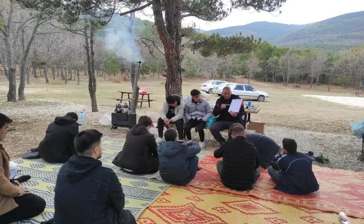 Sarıl Derneğinden Doğada Gençlik Faaliyeti