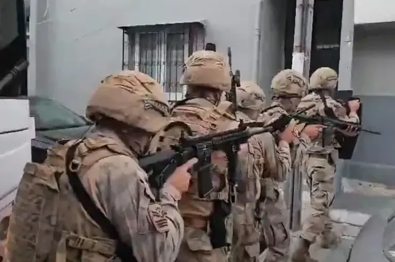 16 İlde DEAŞ Operasyonu: 51 Şüpheli Yakalandı!